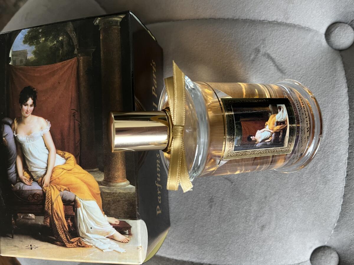 عطر ادکلن لا راویسانت ام دی سی آی پارفوم - La Ravissante MDCI Parfums - بررسی، قیمت و خرید