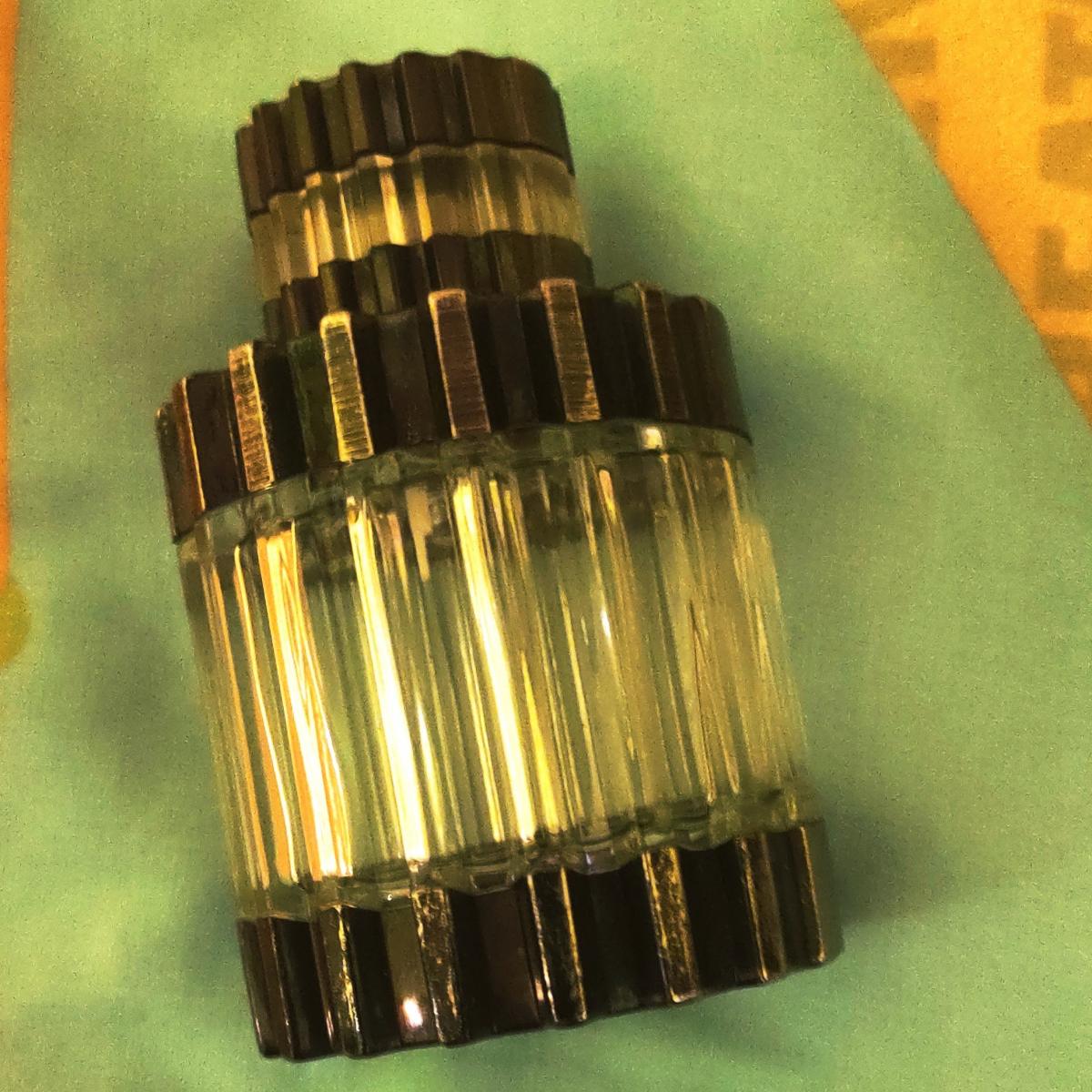 عطر ادکلن کوازار خسوس دل پوزو - Quasar Jesus Del Pozo - بررسی، قیمت و خرید