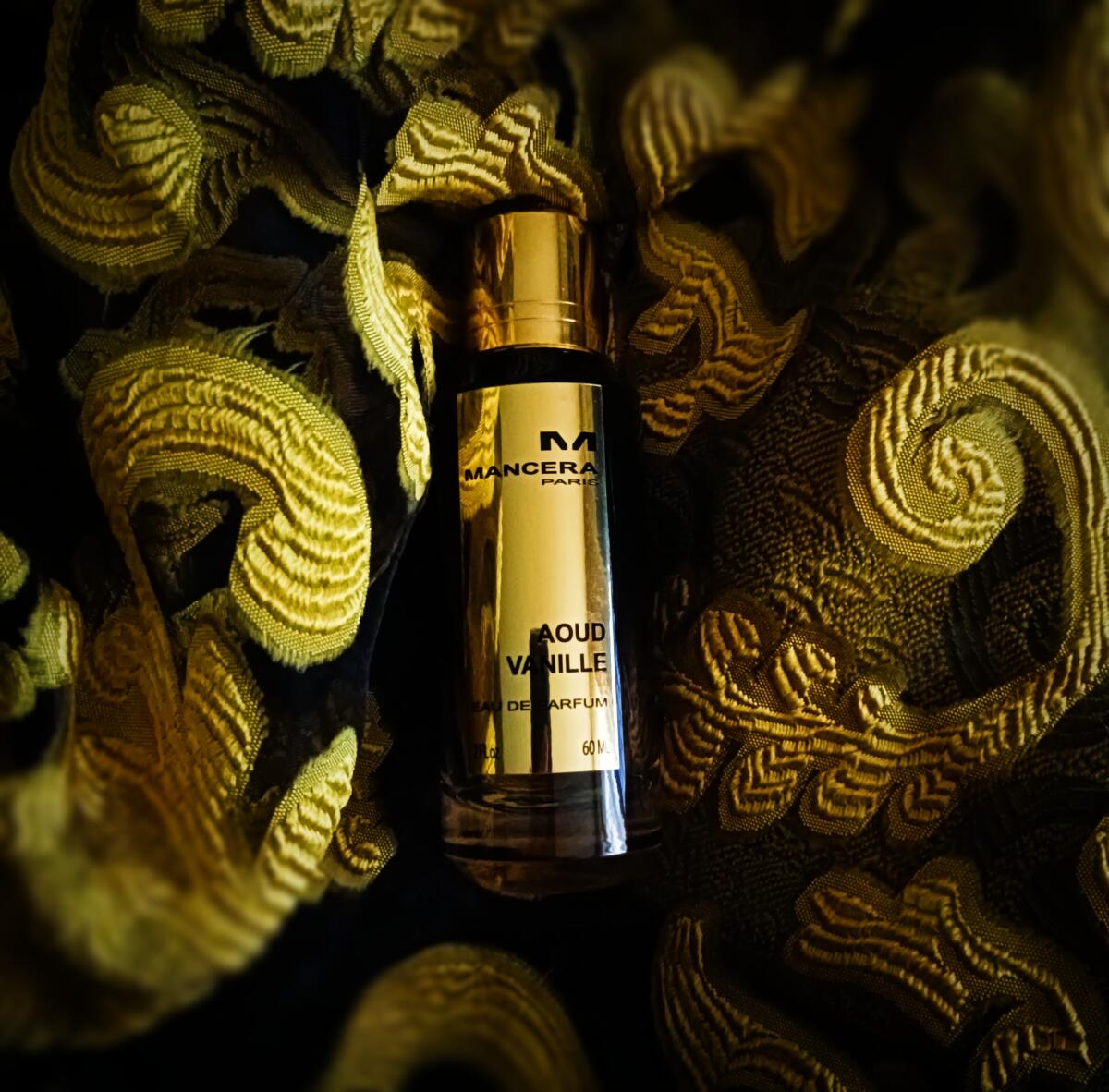 عطر ادکلن عود وانیل مانسرا - Aoud Vanille Mancera - بررسی، قیمت و خرید