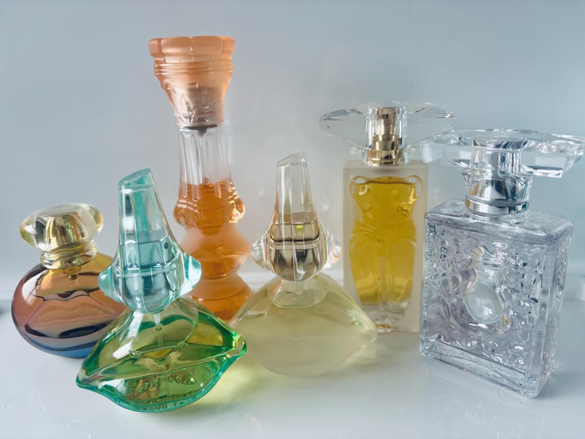 عطر ادکلن دلیسیمه سالوادور دالی - Dalissime Salvador Dali - بررسی، قیمت و خرید