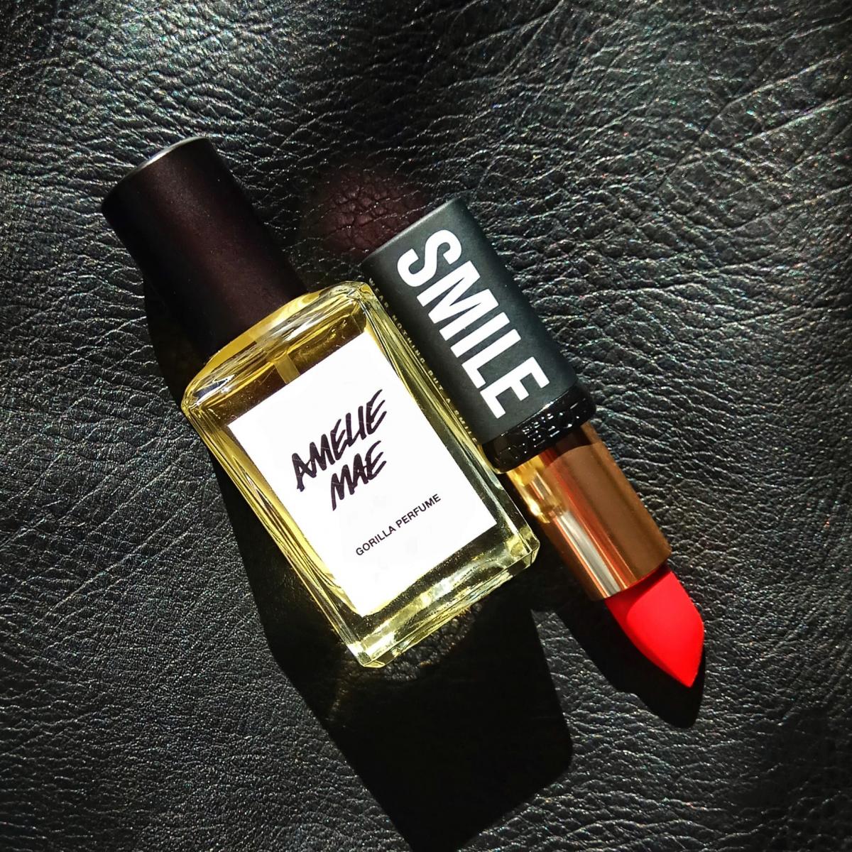 عطر ادکلن آملی مِی لاش - Amelie Mae Lush - بررسی، قیمت و خرید