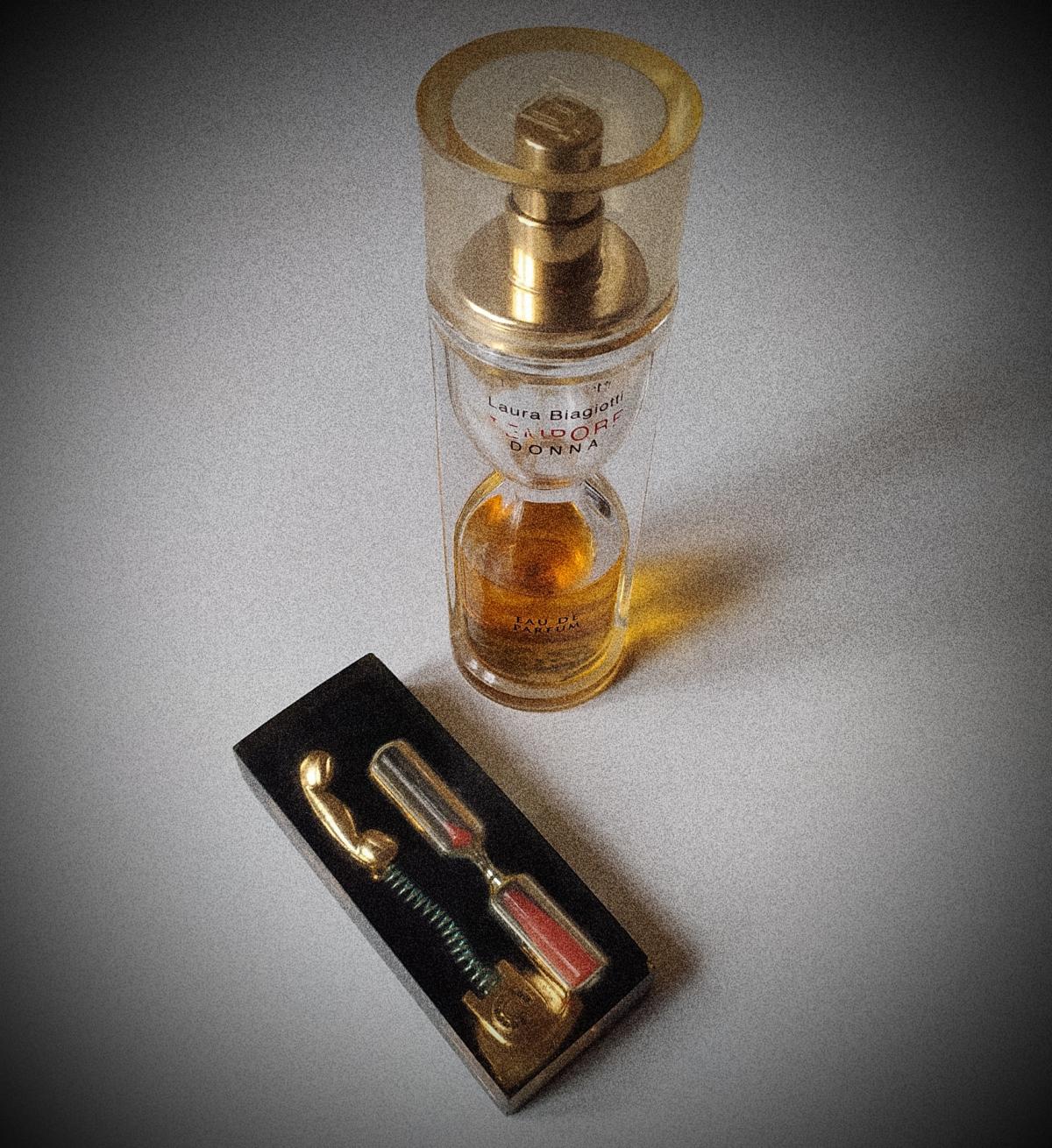 عطر ادکلن تمپوره دونا لورا بیاجیوتی - Tempore Donna Laura Biagiotti - بررسی، قیمت و خرید