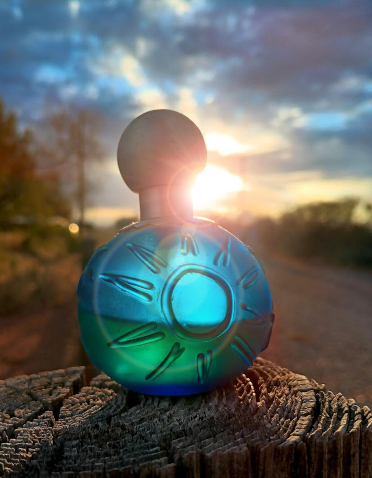 عطر ادکلن سان مون استارز کارل لاگرفلد - Sun Moon Stars Karl Lagerfeld - بررسی، قیمت و خرید