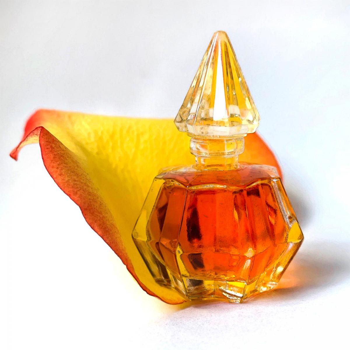 عطر ادکلن فتح دفث ژاک فت - Fath de Fath (1993) Jacques Fath - بررسی، قیمت و خرید