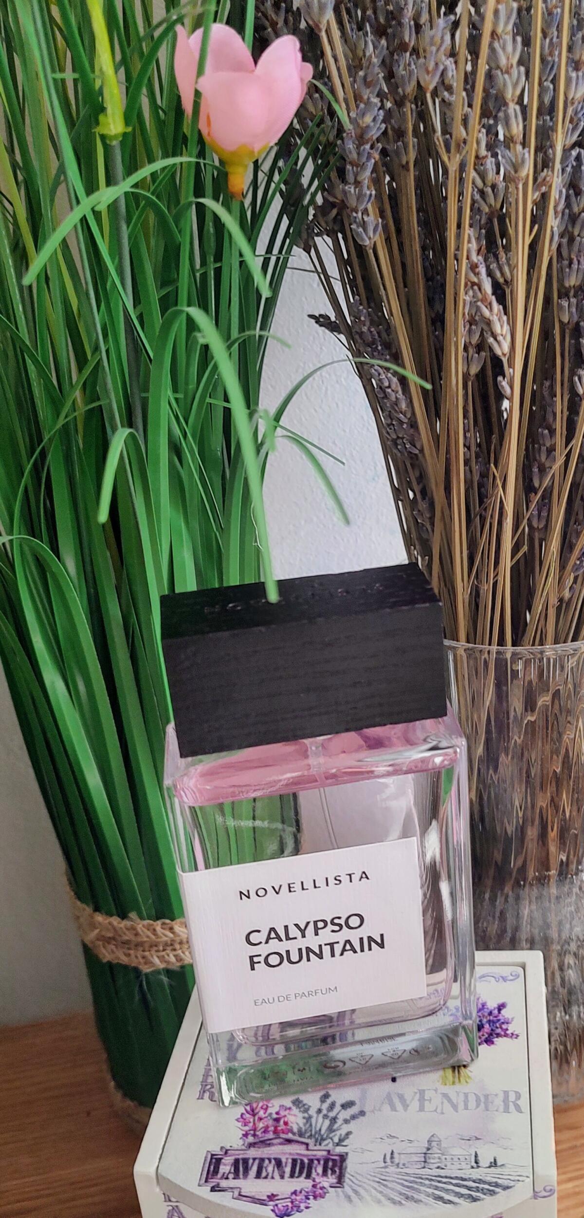 عطر ادکلن کالیپسو فانتین نویلستا - Calypso Fountain Novellista - بررسی، قیمت و خرید