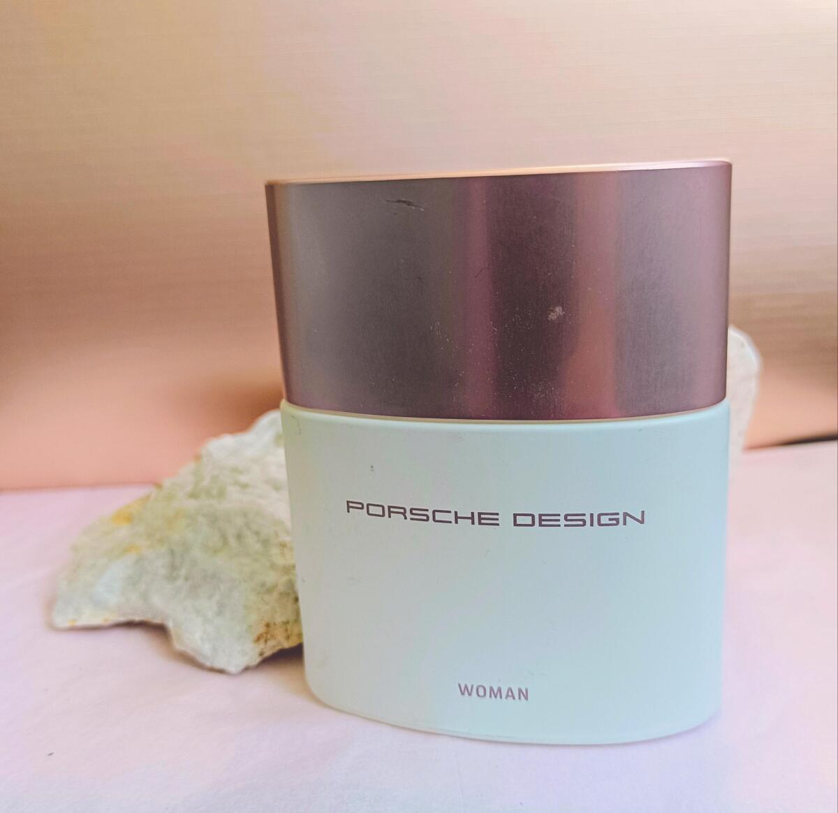 عطر ادکلن پورشه وومن پروش دیزاین - Porsche Woman Porsche Design - بررسی، قیمت و خرید