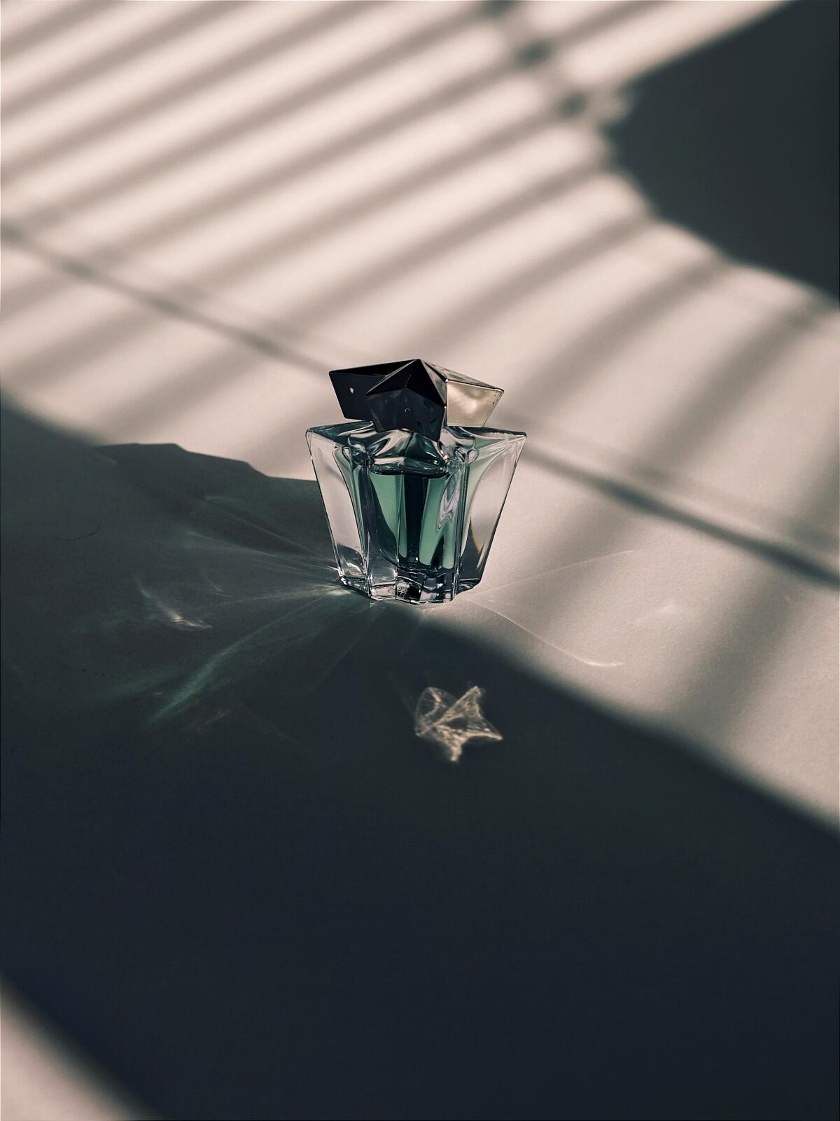 عطر ادکلن انجل ایمکولیت استار موگلر - Angel Immaculate Star Mugler - بررسی، قیمت و خرید