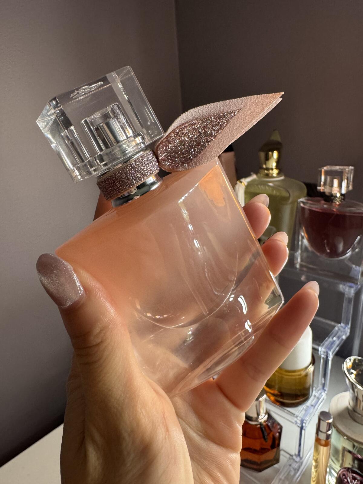 عطر ادکلن له ویه اِست بِل وانیل نود لنکوم - La Vie Est Belle Vanille Nude Lancôme - بررسی، قیمت و خرید