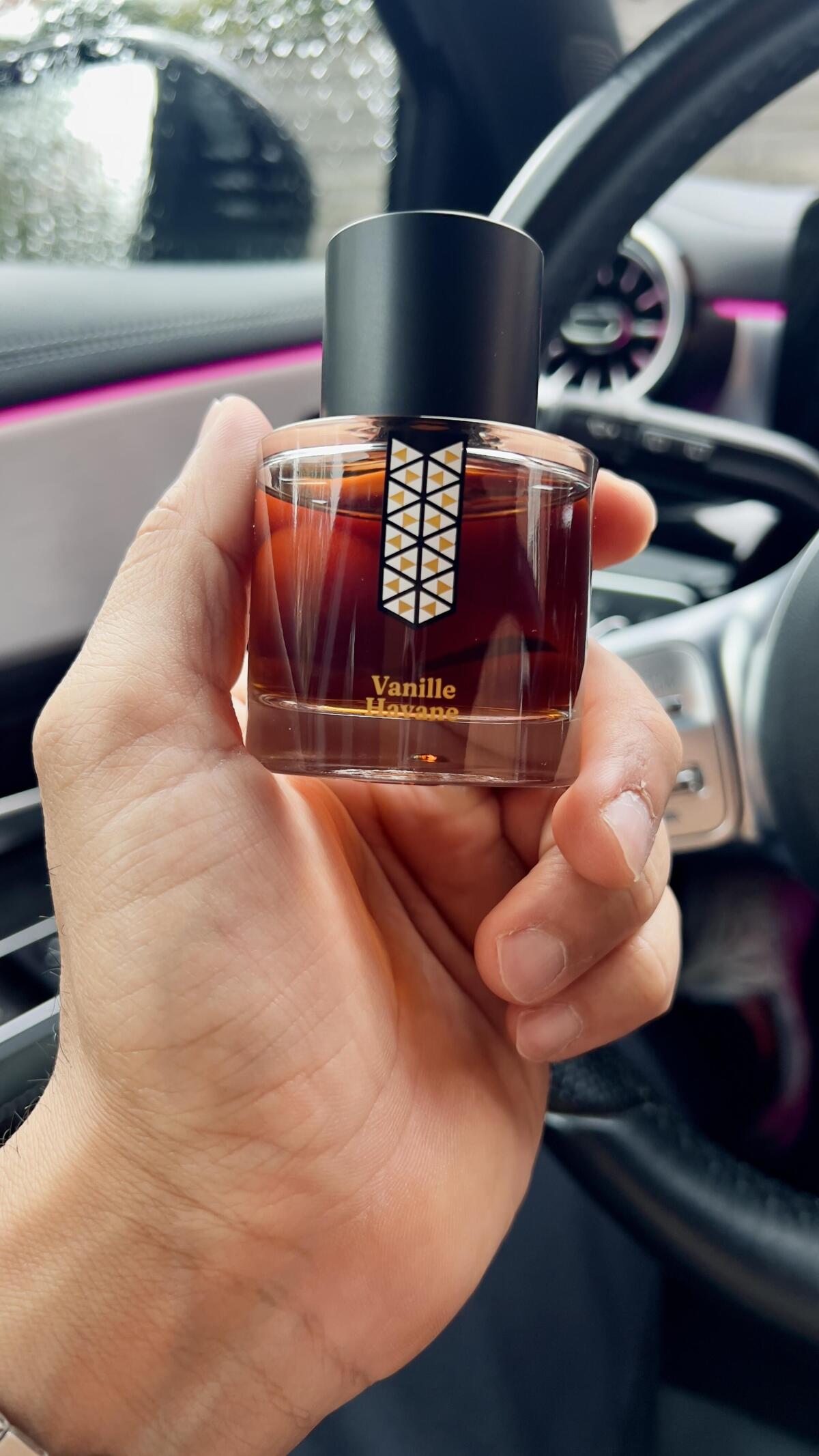 عطر ادکلن وانیل هاوانه لی زِ اِندمودابل - Vanille Havane Les Indemodables - بررسی، قیمت و خرید