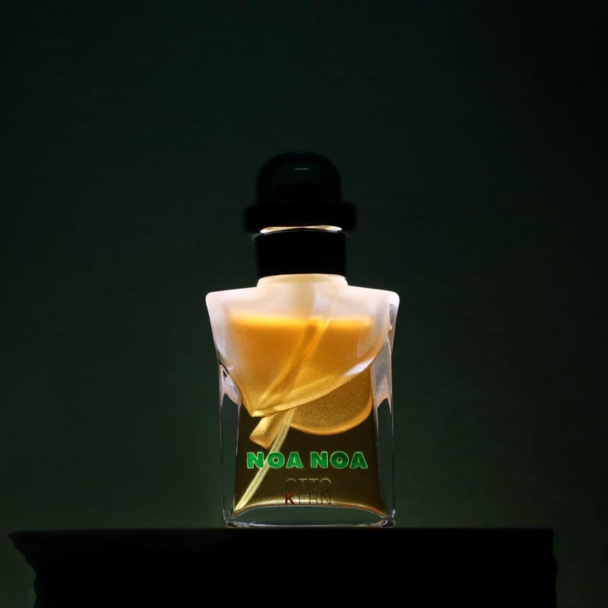 عطر ادکلن نوا نوا اوتو کرن - Noa Noa Otto Kern - بررسی، قیمت و خرید