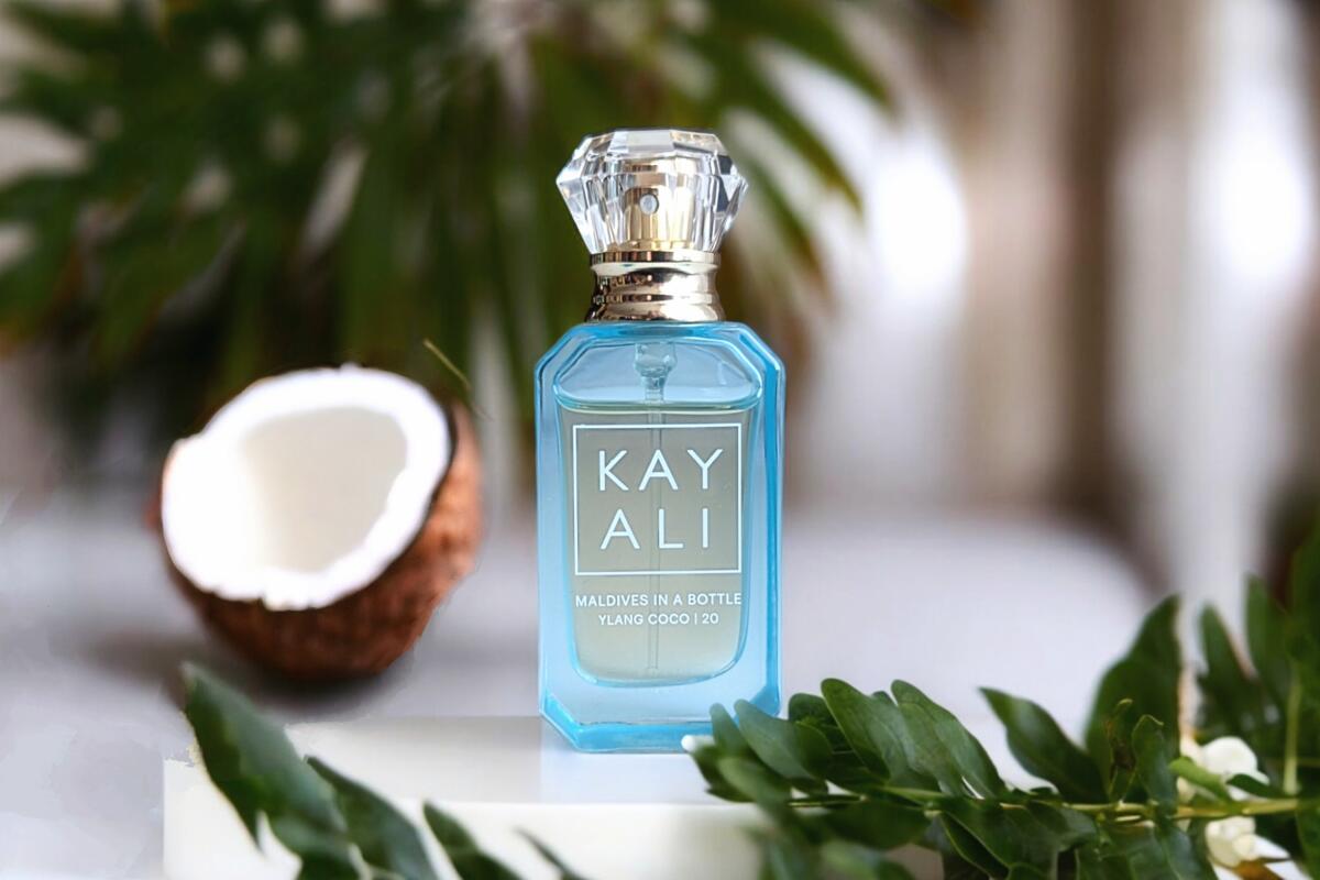 عطر ادکلن مالدیو این ا باتل یلانگ کوکو بیست ادو پرفیوم کایالی فریگرانسز - Maldives in a Bottle Ylang Coco | 20 Eau de Parfum Kayali Fragrances - بررسی، قیمت و خرید