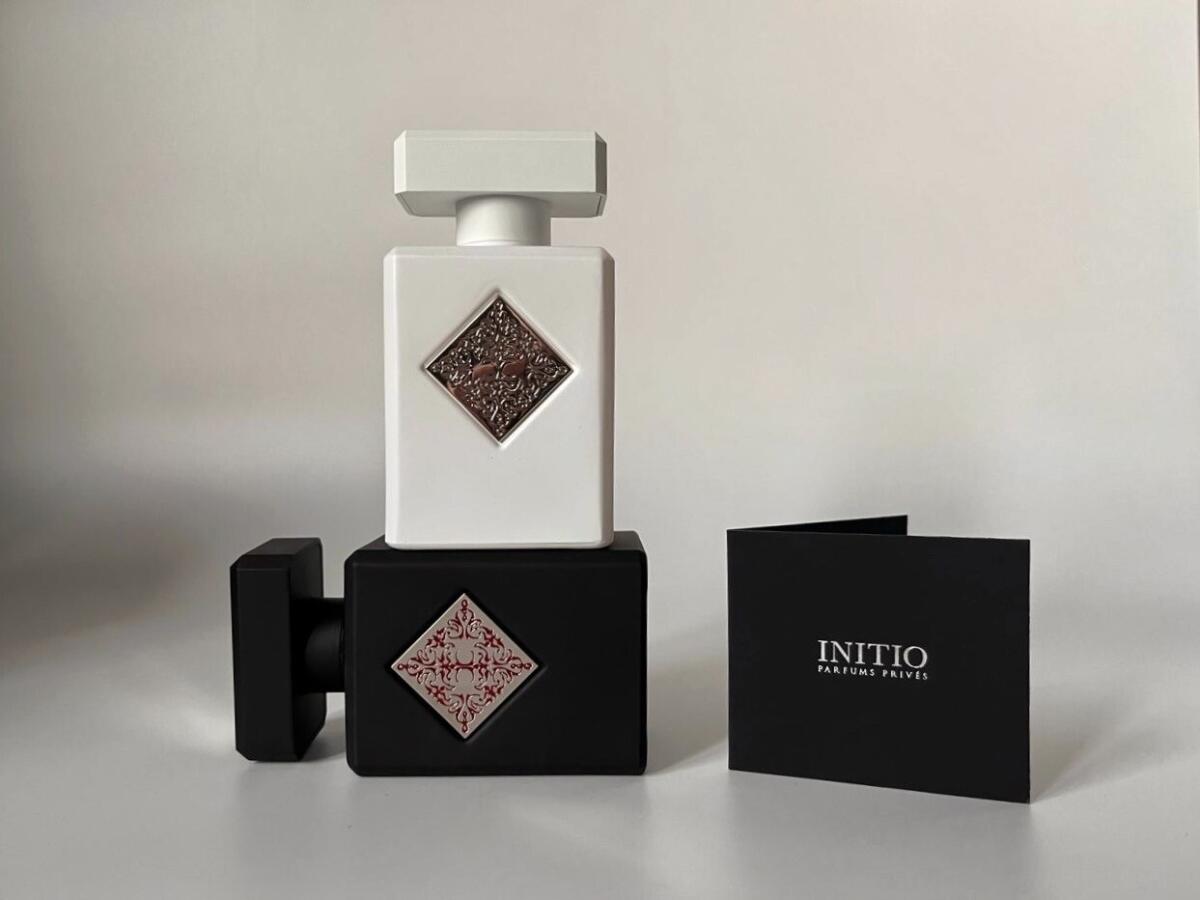 عطر ادکلن ریهاب اینیسیو پرفیومز پرایوز - Rehab Initio Parfums Prives - بررسی، قیمت و خرید