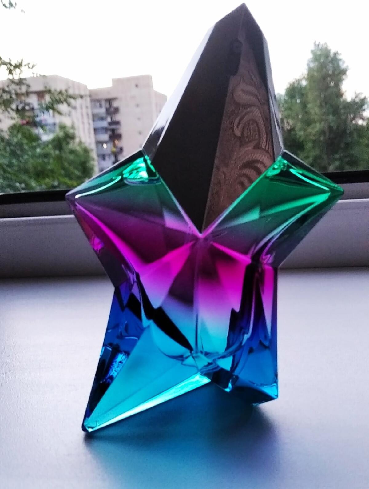 عطر ادکلن انجل آیسد استار ماگلر - Angel Iced Star Mugler - بررسی، قیمت و خرید