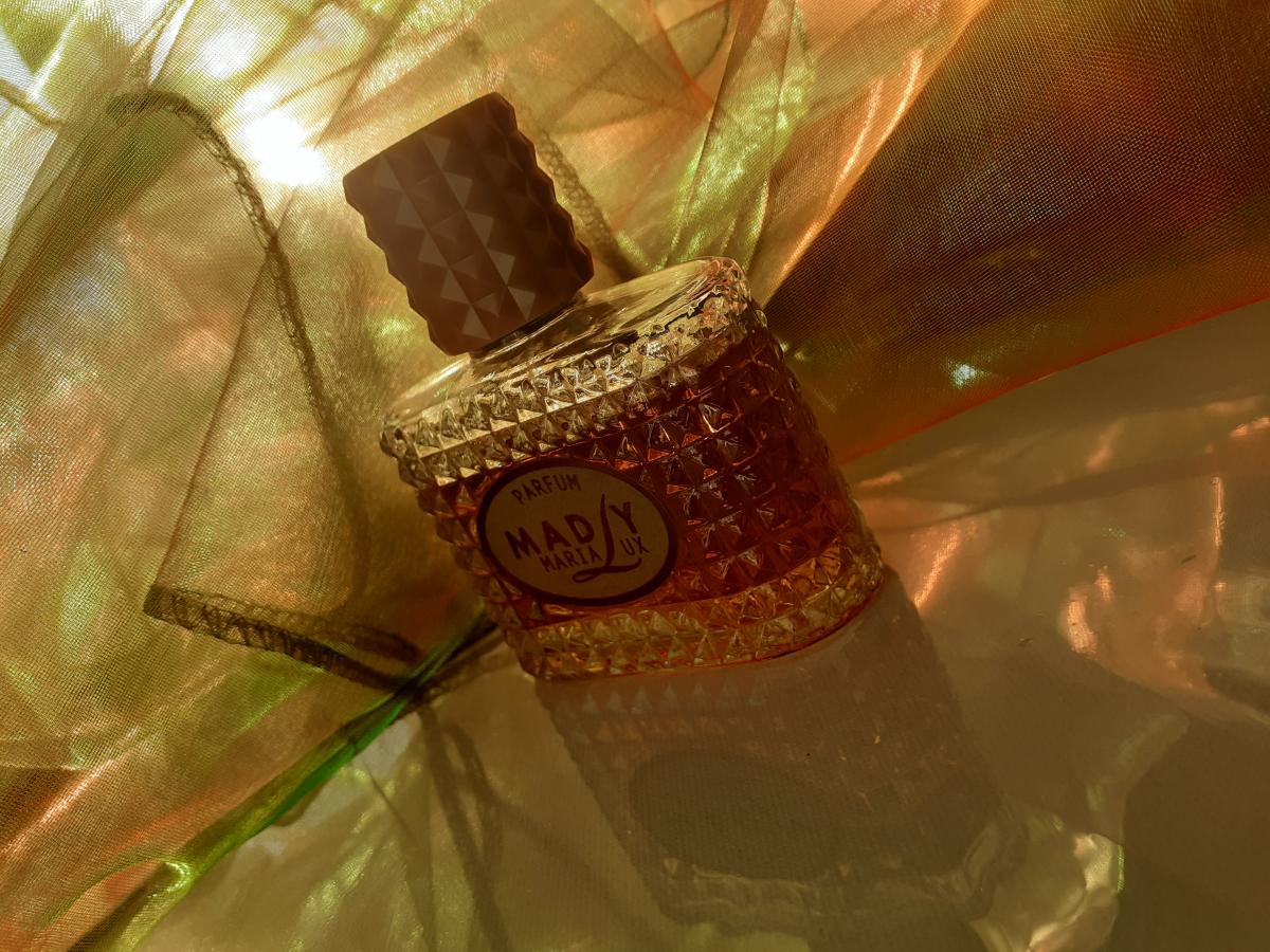 عطر ادکلن مَدلی ماریا لوکس - Madly MariaLux - بررسی، قیمت و خرید