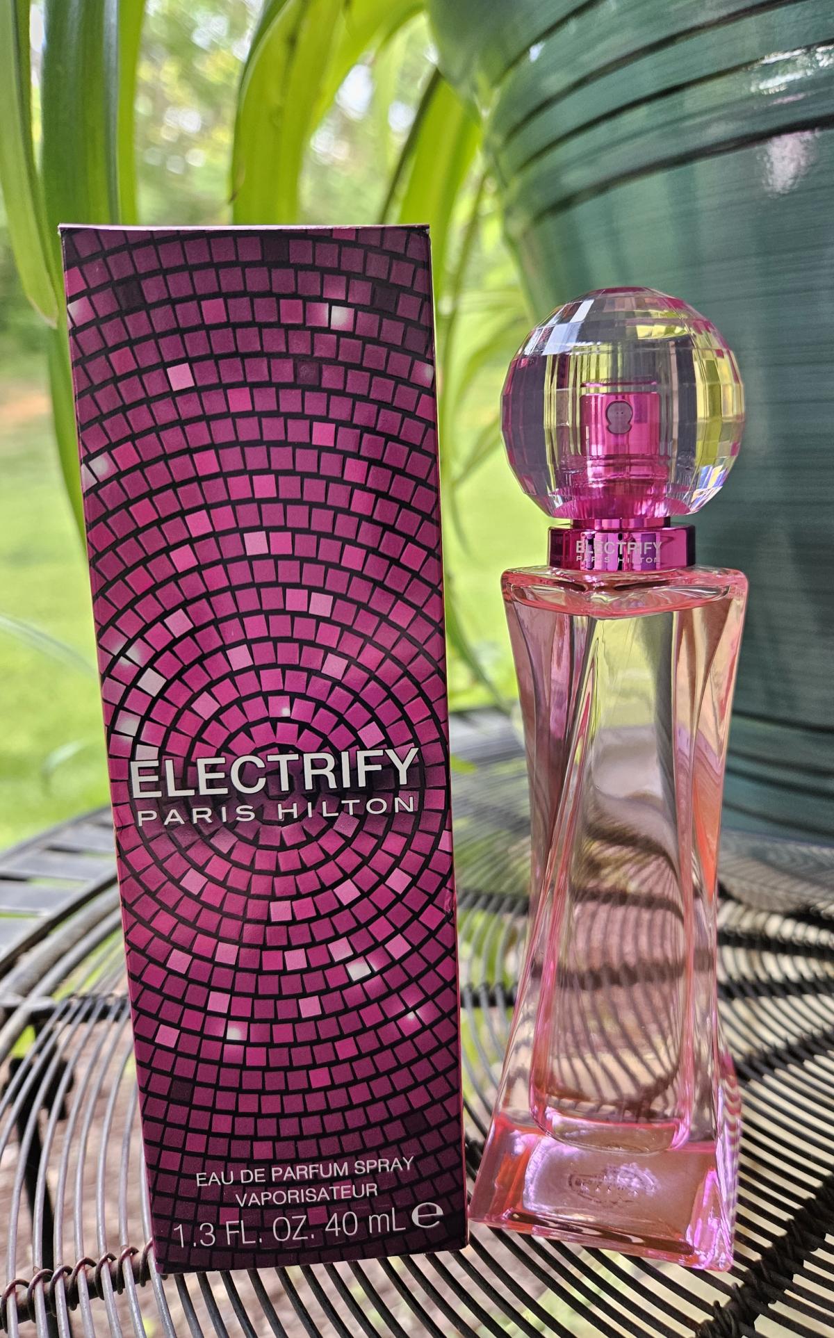 عطر ادکلن الکتریفای پاریس هیلتون - Electrify Paris Hilton - بررسی، قیمت و خرید