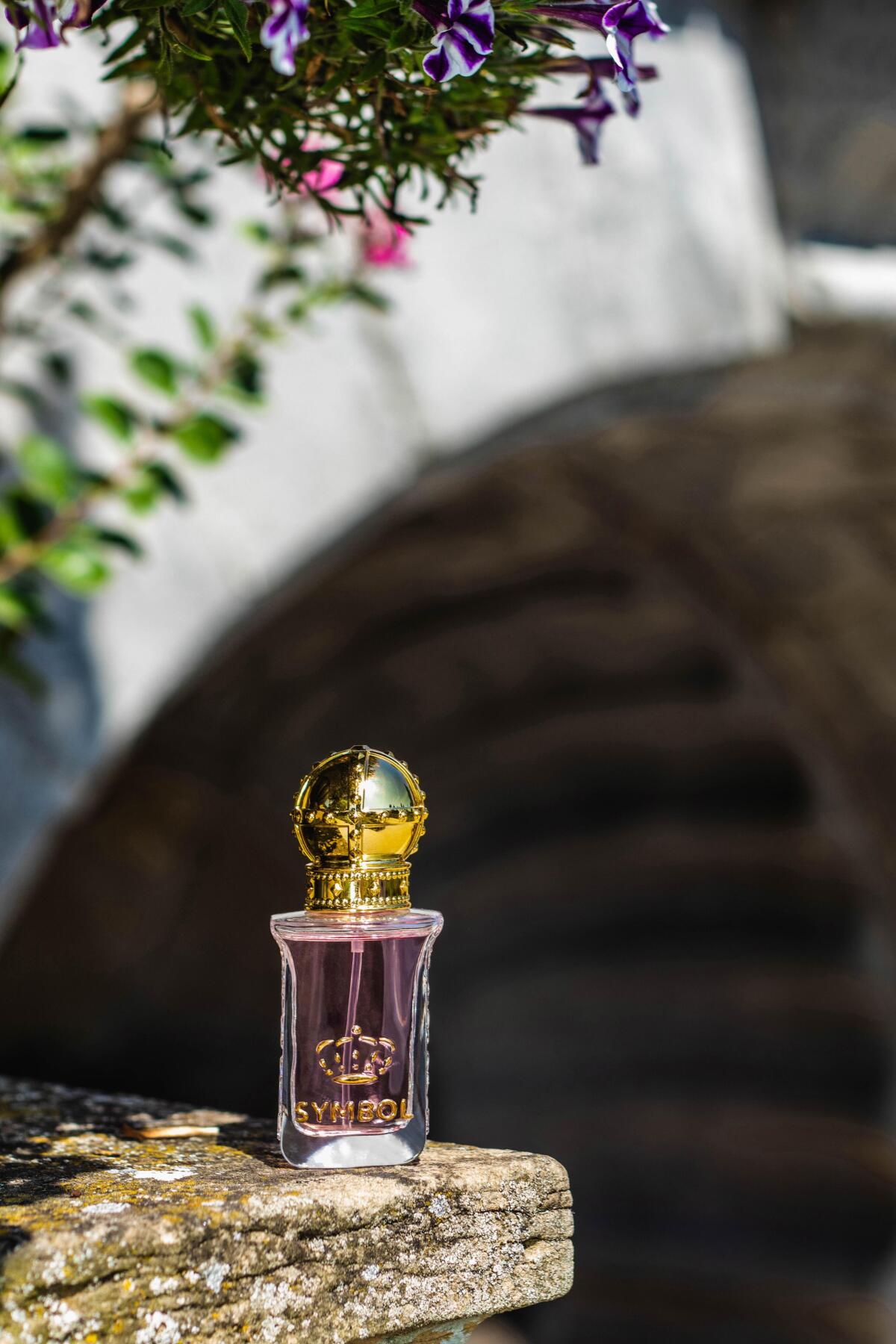 عطر ادکلن سیمبل فور ا لیدی پرنسس مارینا د بوربون - Symbol For A Lady Princesse Marina De Bourbon - بررسی، قیمت و خرید