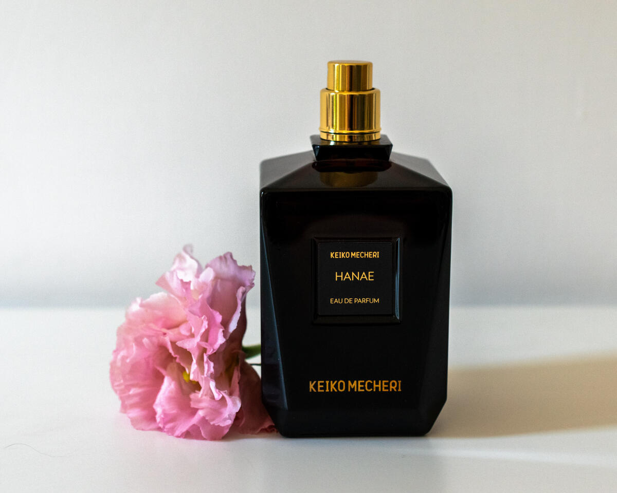 عطر ادکلن هانا کیکو میچری - Hanae Keiko Mecheri - بررسی، قیمت و خرید