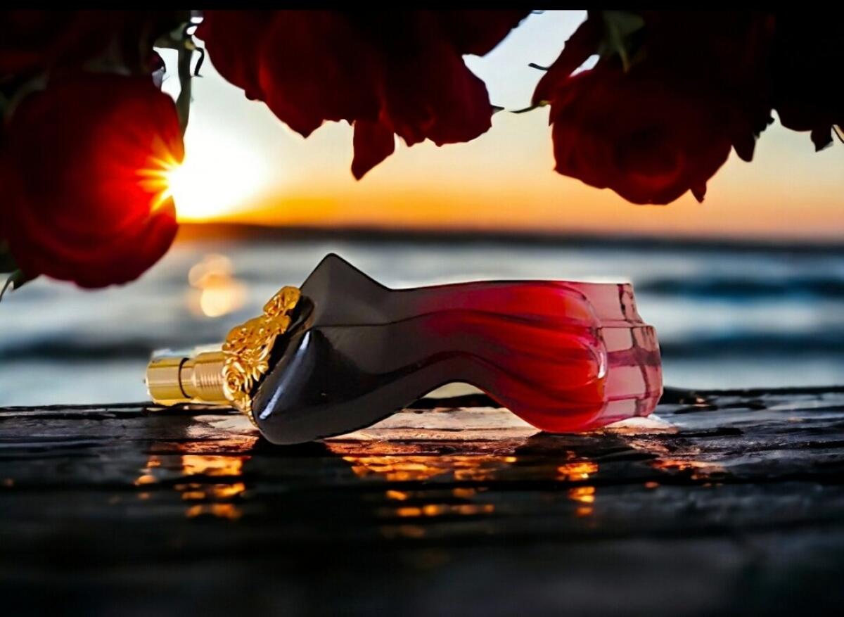عطر ادکلن لا بل له پارفوم ژان پل گوتیه - La Belle Le Parfum Jean Paul Gaultier - بررسی، قیمت و خرید