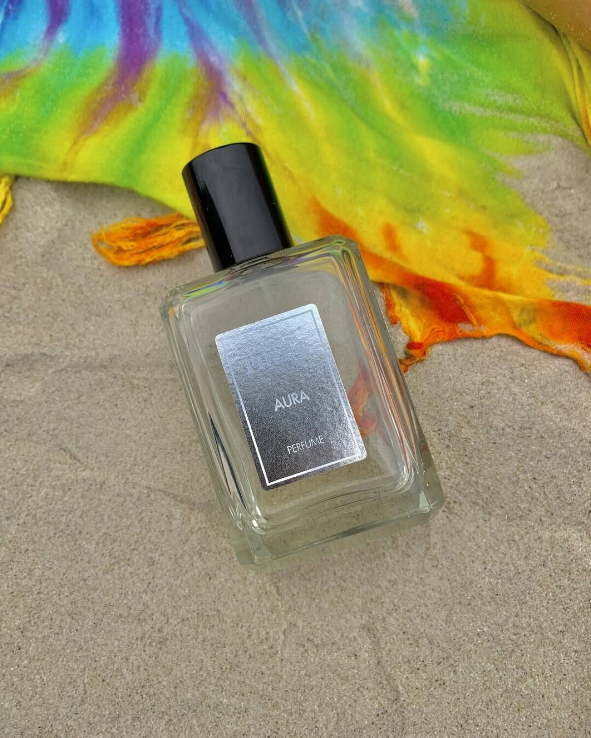 عطر ادکلن اُرا فیبو - Aura Phebo - بررسی، قیمت و خرید