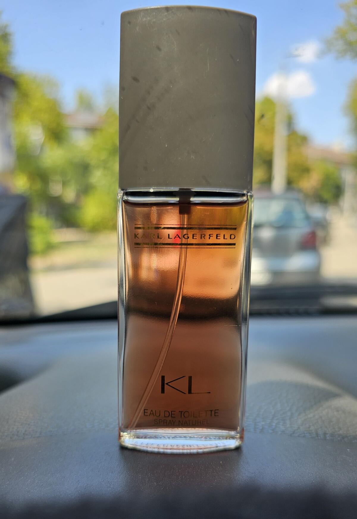 عطر ادکلن کِی اِل کارل لاگرفلد - KL Karl Lagerfeld - بررسی، قیمت و خرید