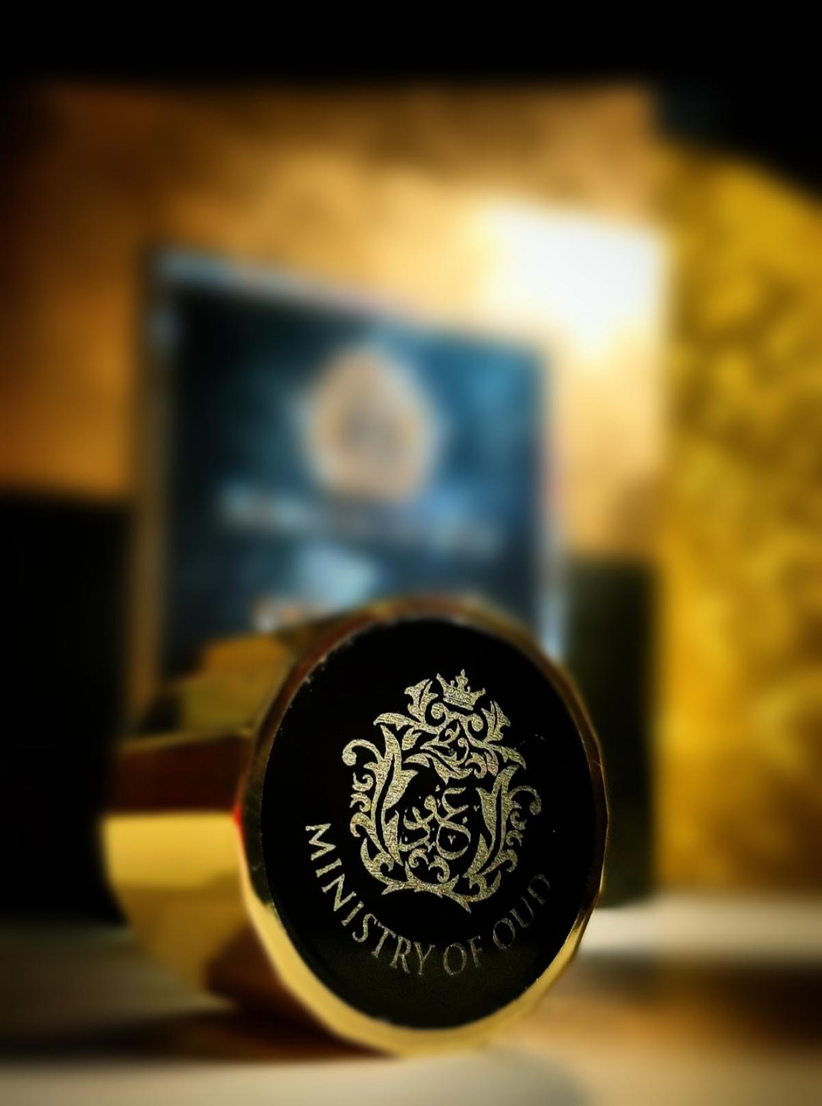 عطر ادکلن عود ساتین پاریس کرنر - Oud Satin PARIS CORNER - بررسی، قیمت و خرید