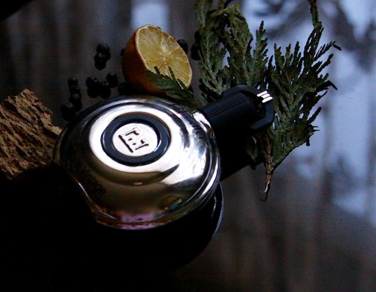 عطر ادکلن رویال وینتج م. میکالف - Royal Vintage M. Micallef - بررسی، قیمت و خرید