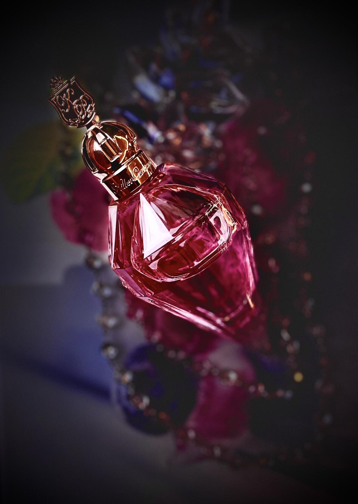 عطر ادکلن کیلر کویین او سو شیر کتی پری - Killer Queen Oh So Sheer Katy Perry - بررسی، قیمت و خرید