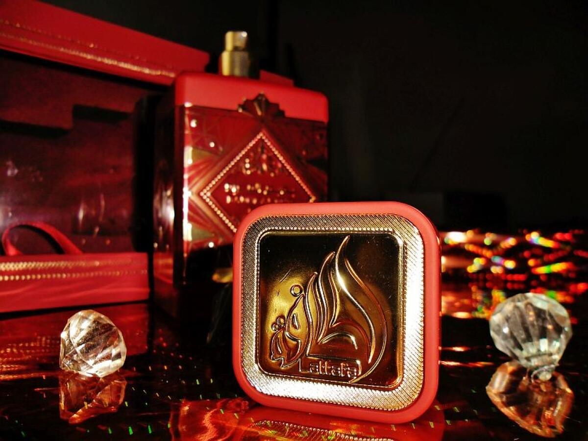 عطر ادکلن بدوء العود سوبلیم لتافا پرفیومز - Bade'e Al Oud Sublime Lattafa Perfumes - بررسی، قیمت و خرید