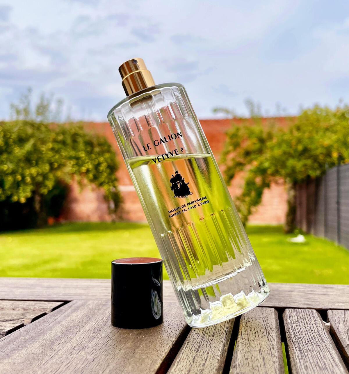 عطر ادکلن ویتیور ل گالیون - Vetyver Le Galion - بررسی، قیمت و خرید