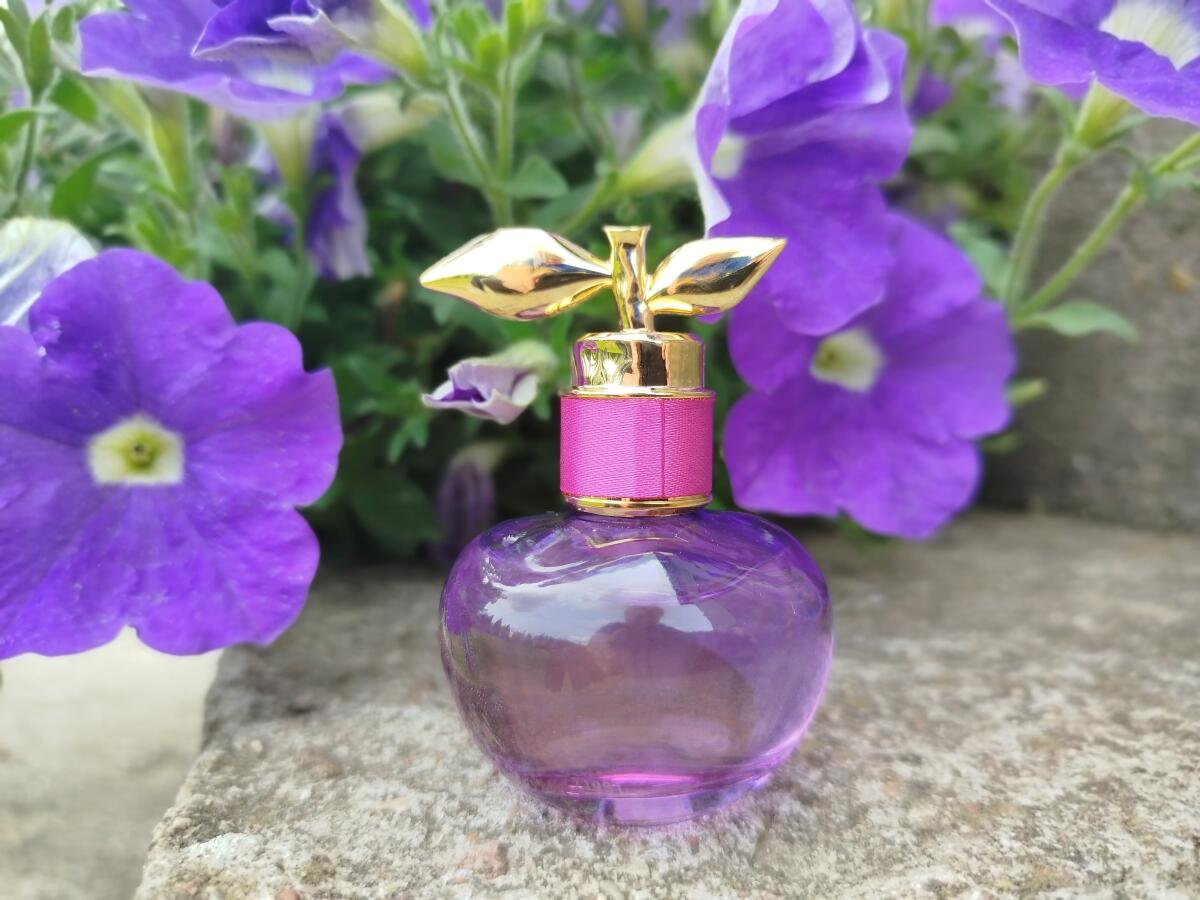 عطر ادکلن لونا بلاسم نینا ریچی - Luna Blossom Nina Ricci - بررسی، قیمت و خرید