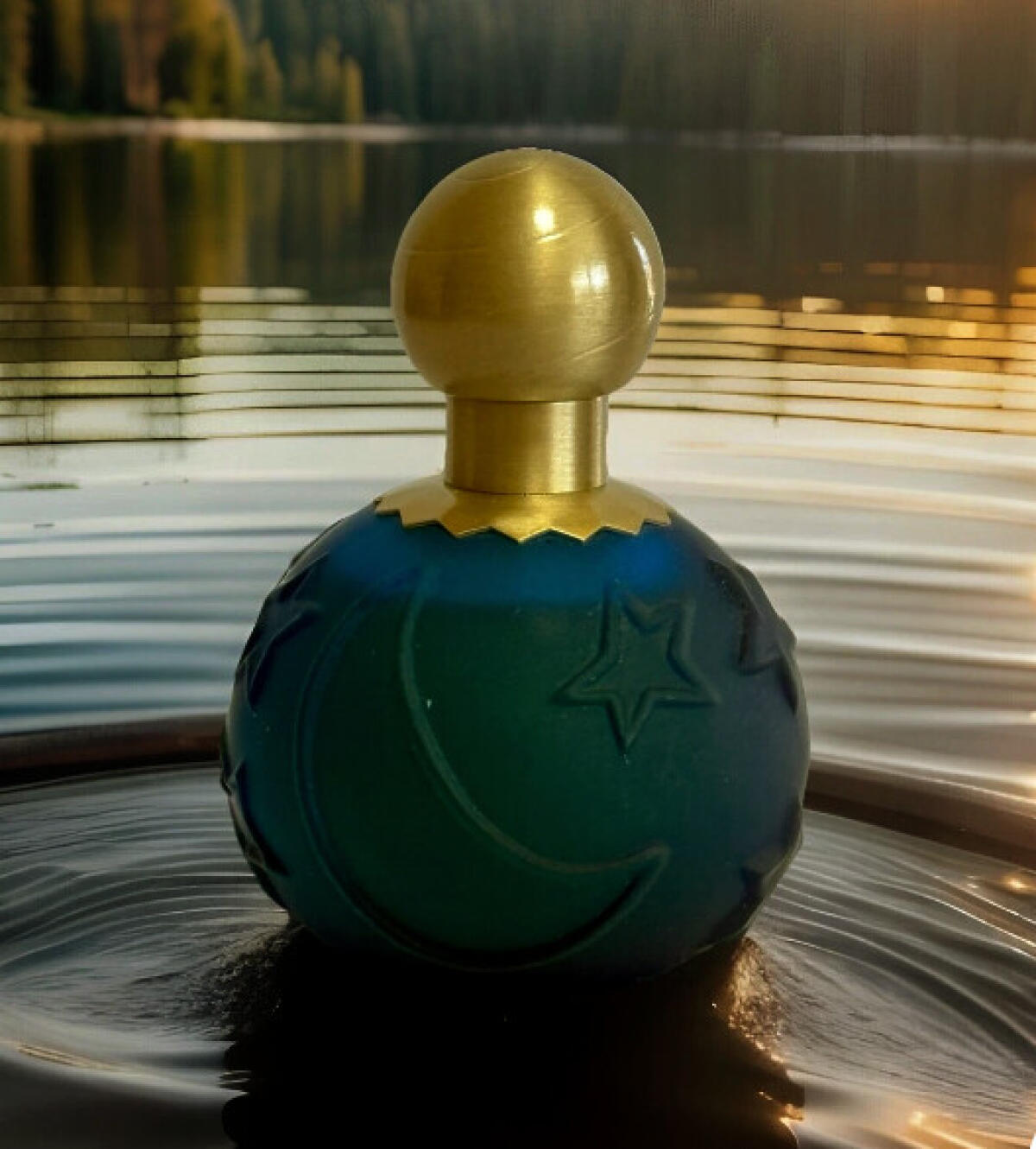 عطر ادکلن سان مون استارز کارل لاگرفلد - Sun Moon Stars Karl Lagerfeld - بررسی، قیمت و خرید
