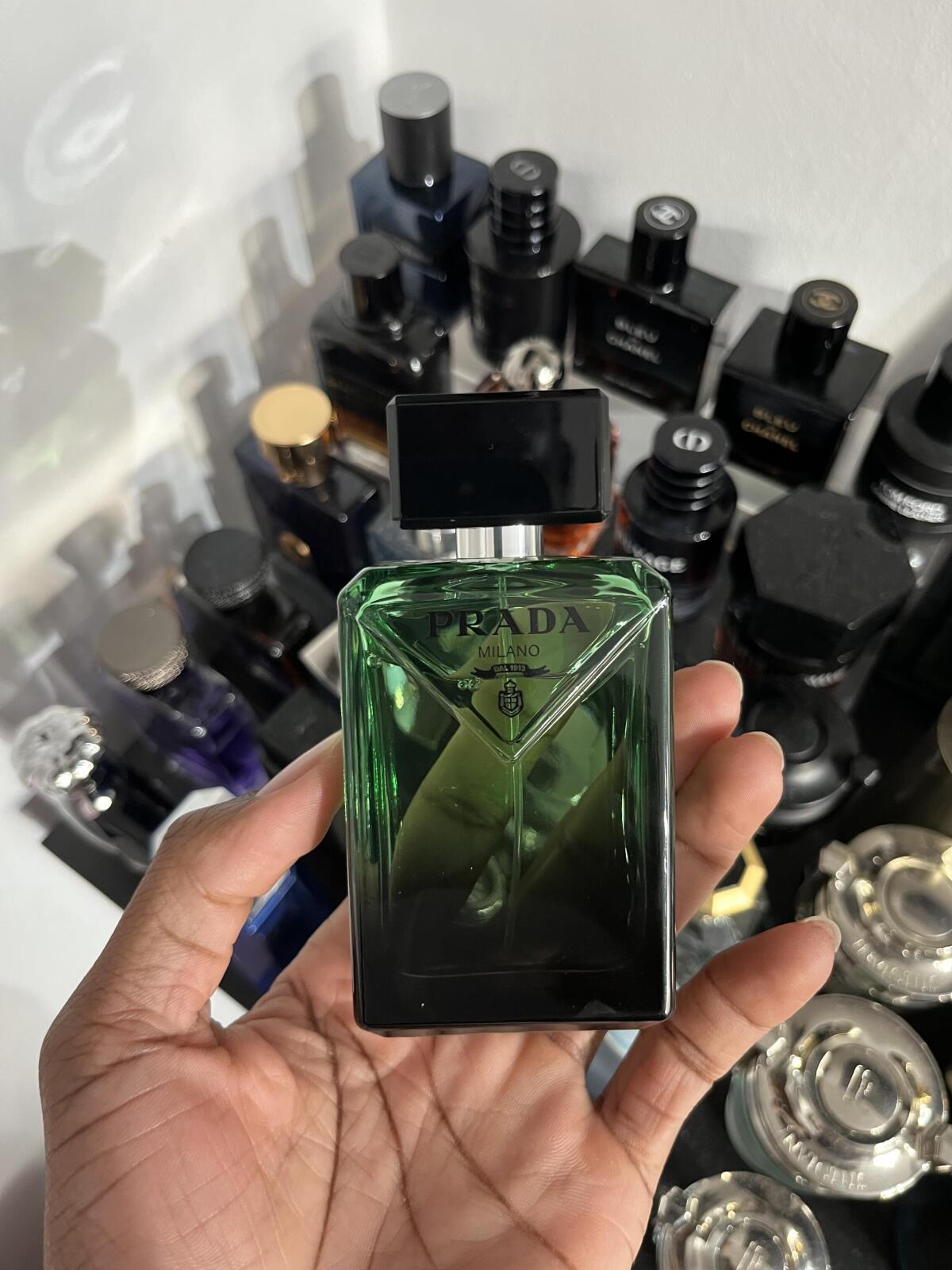 عطر ادکلن پاردایم پرادا - Paradigme Prada - بررسی، قیمت و خرید