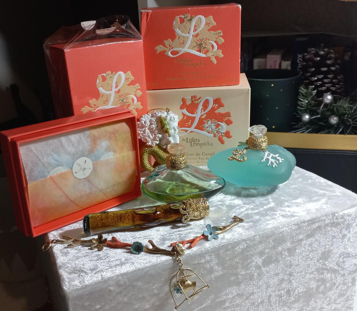 عطر ادکلن فلور د کورال لولیتا لمپیکا - Fleur de Corail Lolita Lempicka - بررسی، قیمت و خرید