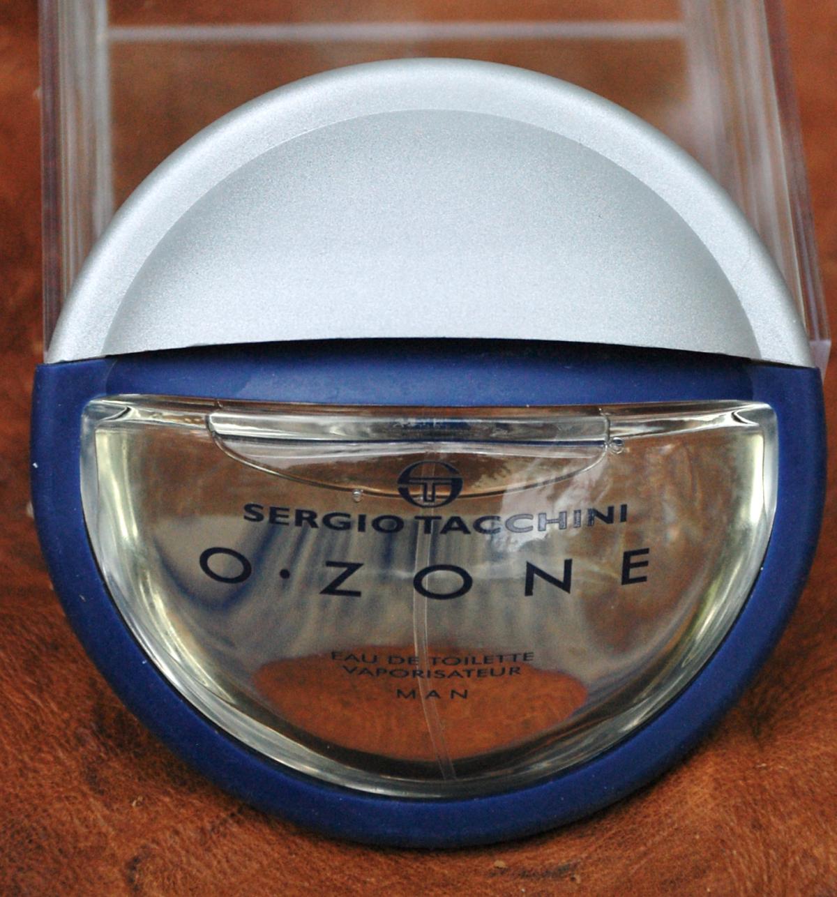 عطر ادکلن او زون من سرجیو تاکینی - O-Zone Man Sergio Tacchini - بررسی، قیمت و خرید