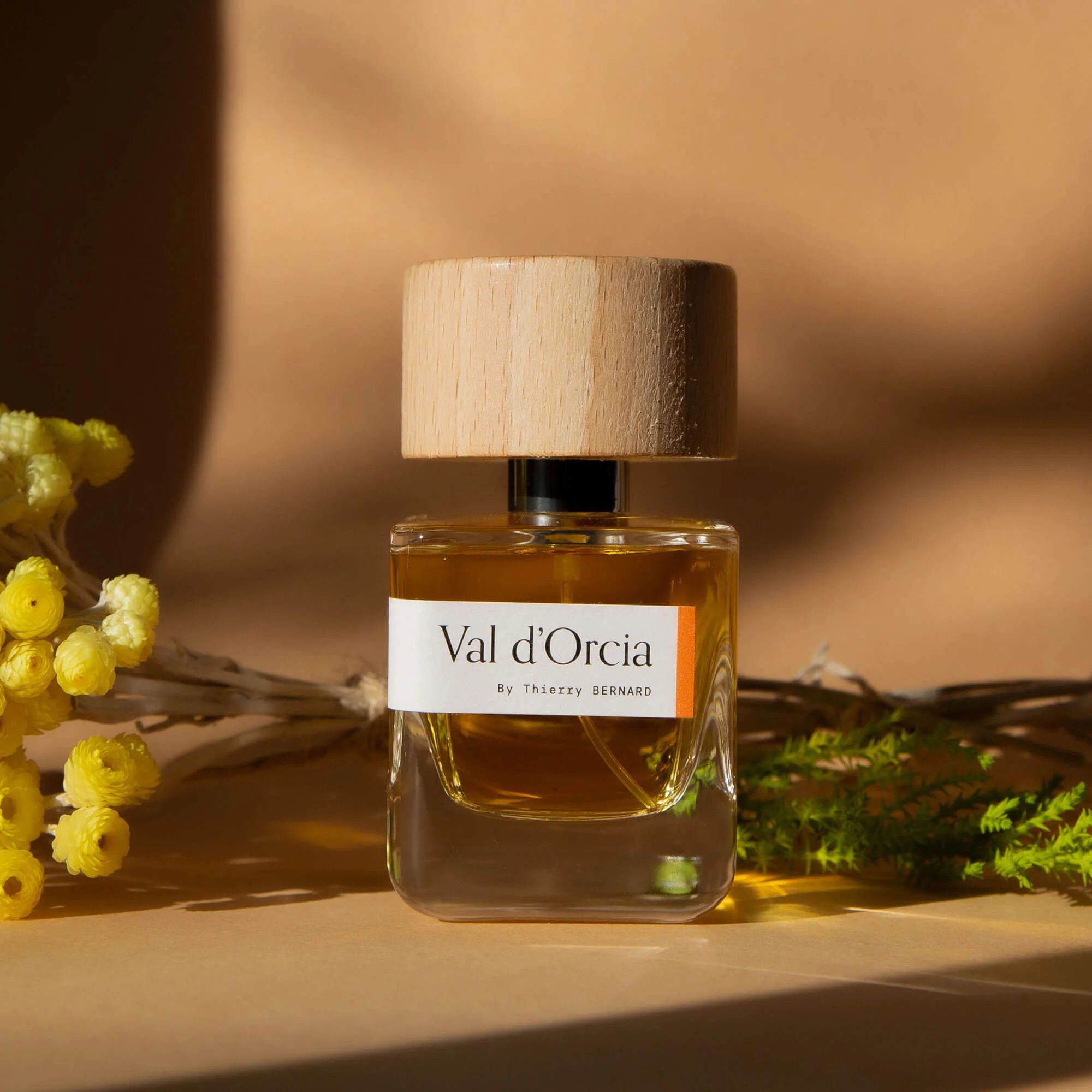 عطر ادکلن وال دورچیا پرفیومر دو موند - Val d'Orcia Parfumeurs du Monde - بررسی، قیمت و خرید