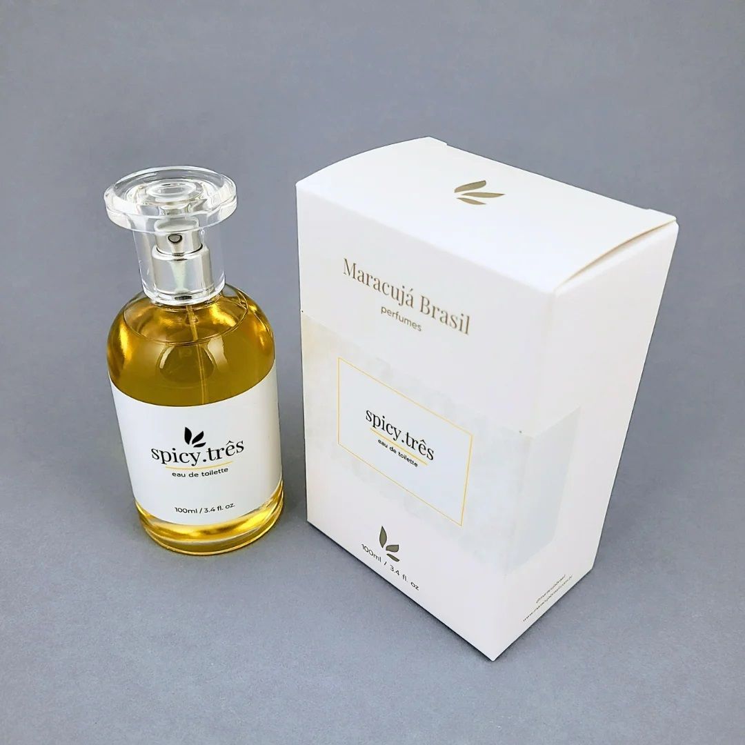 عطر ادکلن اسپایسی تریس ماراکوجا برزیل - Spicy.três Maracujá Brasil - بررسی، قیمت و خرید