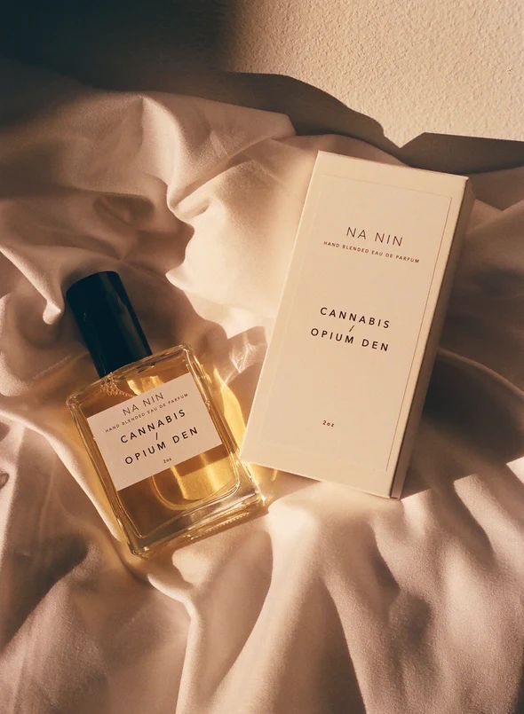 عطر ادکلن کنابیس اند اوپیوم دِن نا نین - Cannabis & Opium Den Na Nin - بررسی، قیمت و خرید