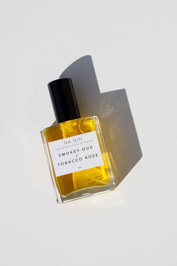 عطر ادکلن اسموکی عود اند توباکو رز ناه نین - Smokey Oud & Tobacco Rose Na Nin - بررسی، قیمت و خرید