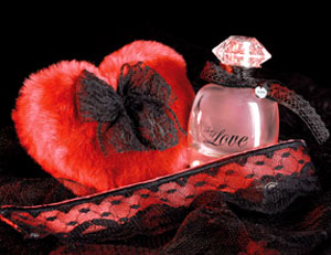 عطر ادکلن این کیس آو لاو پوپا - In Case of Love Pupa - بررسی، قیمت و خرید