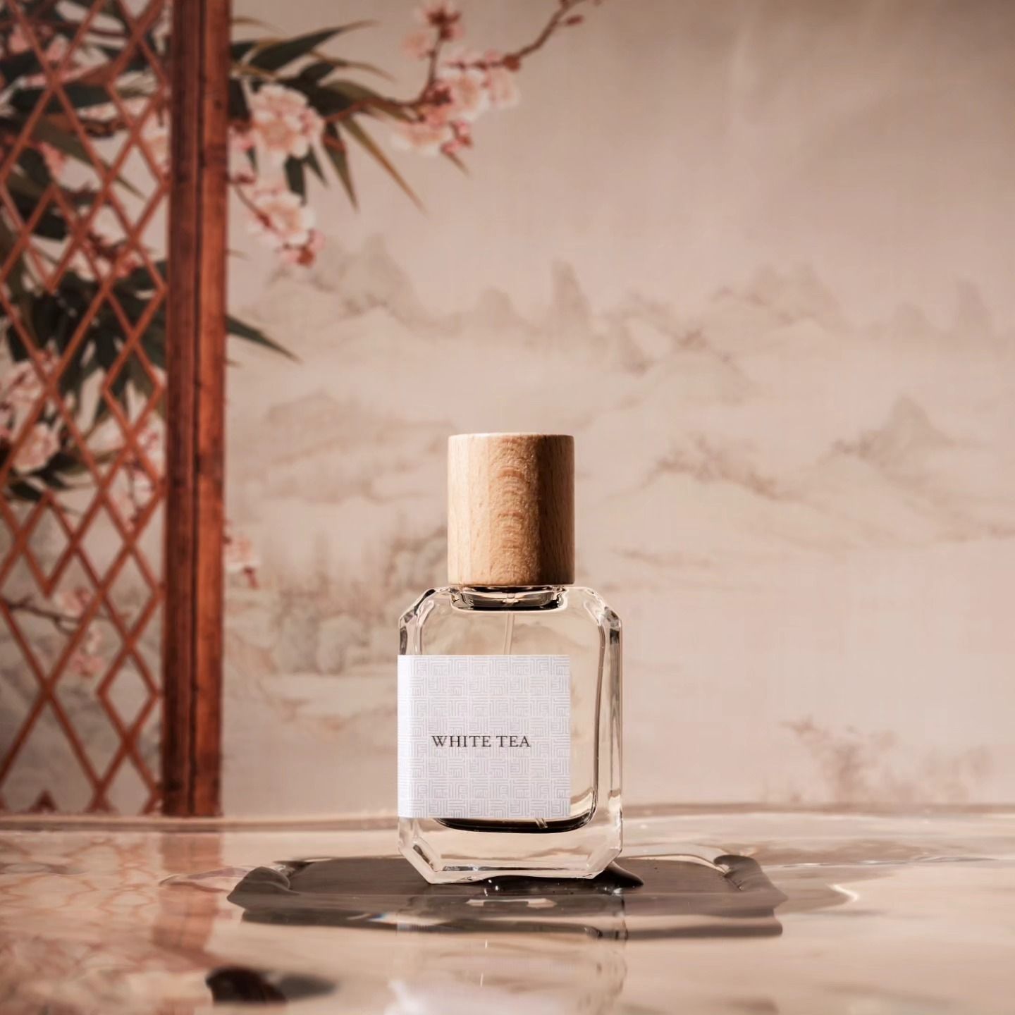 عطر ادکلن وایت تی پرواد - White Tea Proad - بررسی، قیمت و خرید