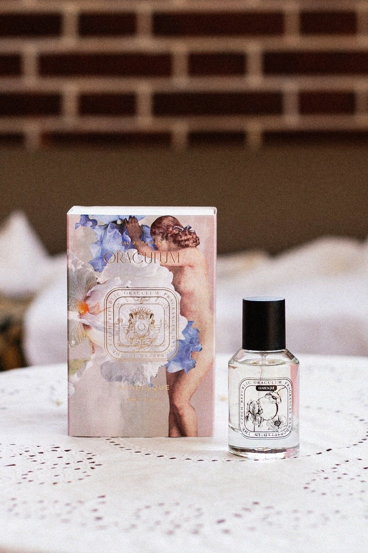 عطر ادکلن عربسک اوراکولوم - Arabesque ORACULUM - بررسی، قیمت و خرید
