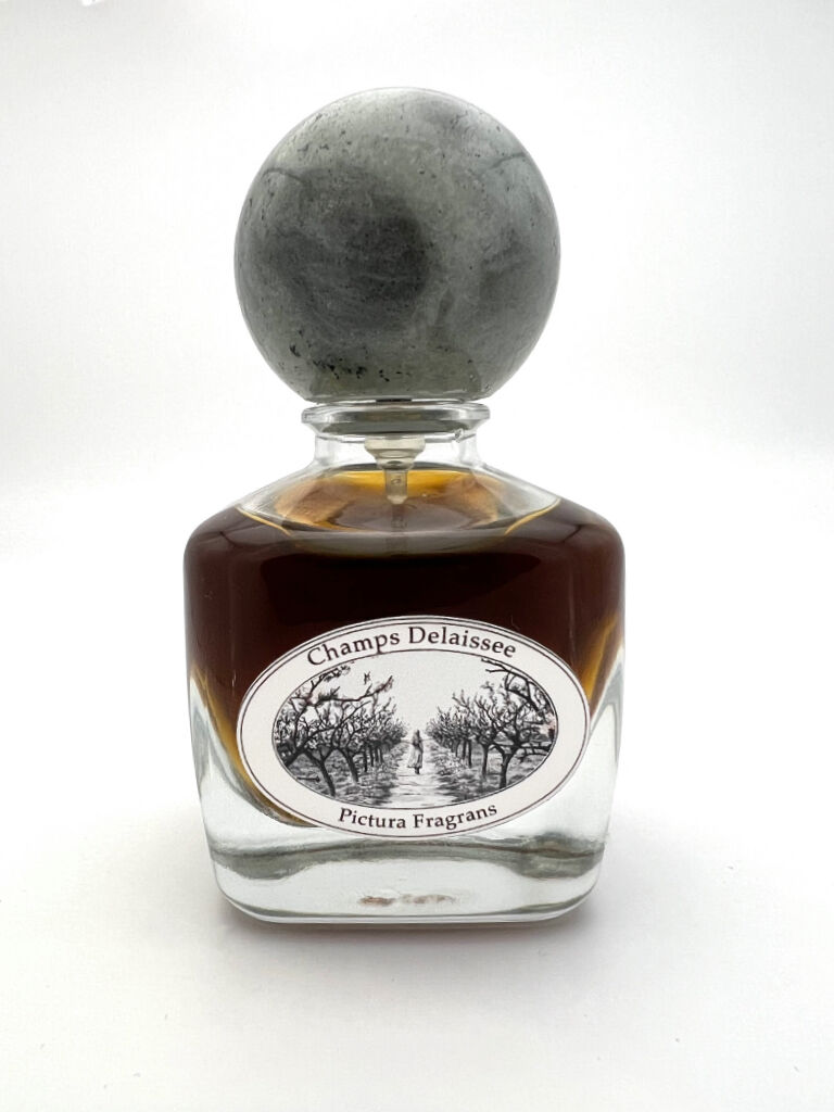 عطر ادکلن شم دلسه پیکتورا فراگرانس - Champs Délaissée Pictura Fragrans - بررسی، قیمت و خرید