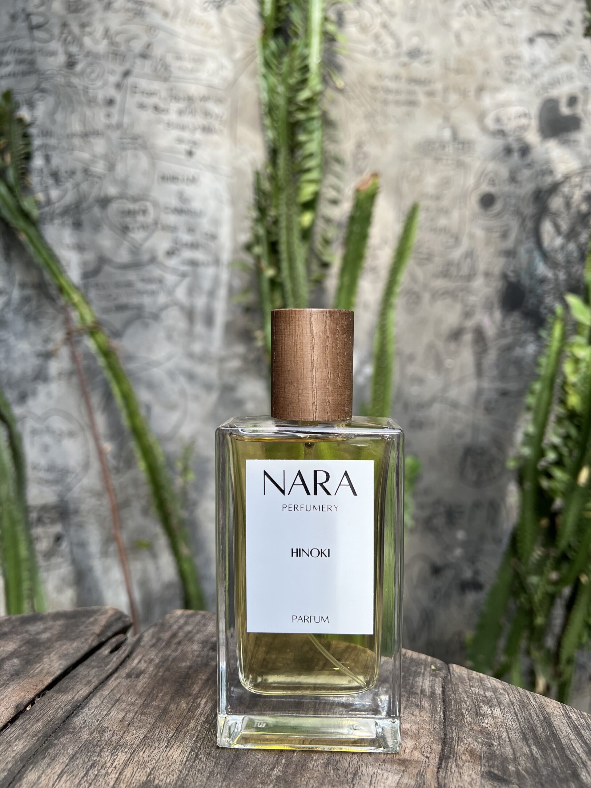 عطر ادکلن هینوکی نارا پرفیومری - Hinoki Nara Perfumery - بررسی، قیمت و خرید