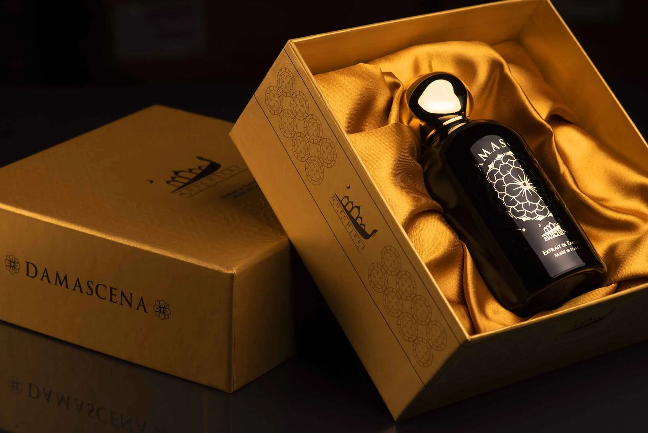 عطر ادکلن داماسنا موشیه‌ری - Damascena Muschieri - بررسی، قیمت و خرید