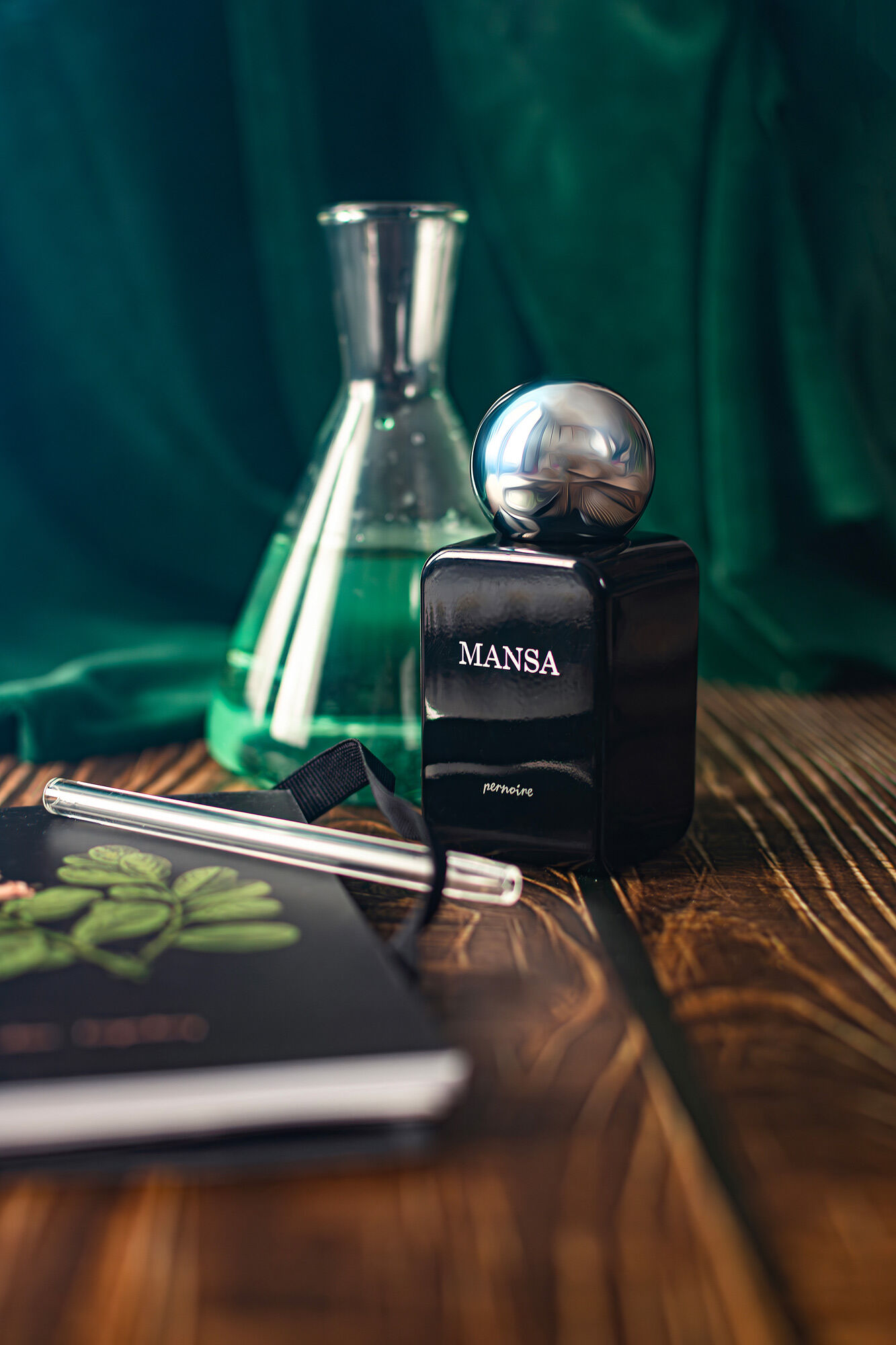 عطر ادکلن مانسا پرنویر - Mansa Pernoire - بررسی، قیمت و خرید