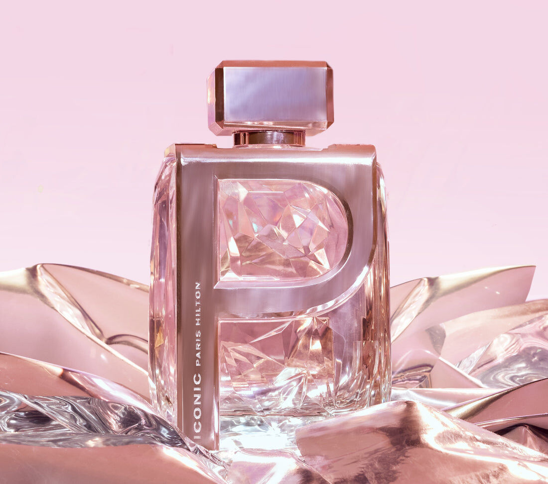 عطر ادکلن آیکانیک پاریس هیلتون - Iconic Paris Hilton - بررسی، قیمت و خرید