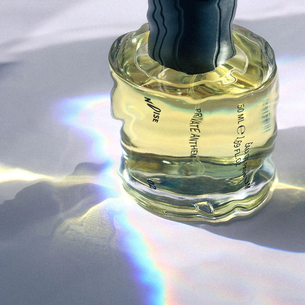 عطر ادکلن پریوت انتِم نویز - Private Anthem Noise - بررسی، قیمت و خرید