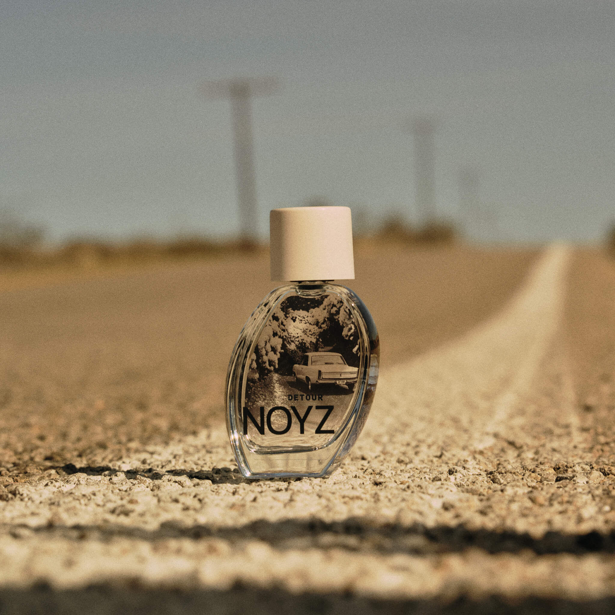 عطر ادکلن دیتور نویز - Detour Noyz - بررسی، قیمت و خرید