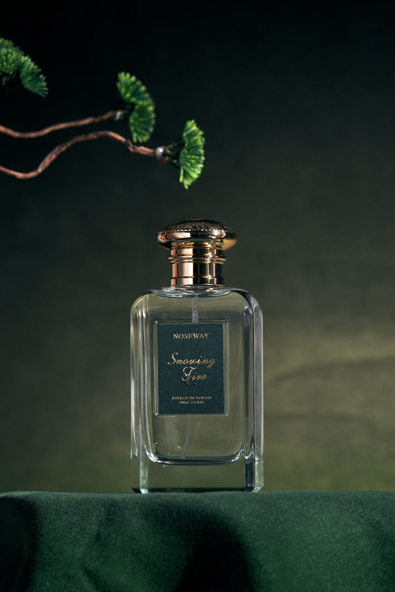 عطر ادکلن اسنوینگ فایر ‎نوزوی - Snowing Fire Noseway - بررسی، قیمت و خرید