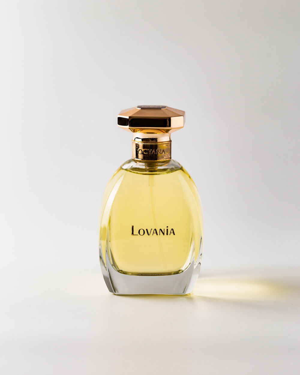 عطر ادکلن لاوینیا اوشیانا - Lovania Ocyana - بررسی، قیمت و خرید